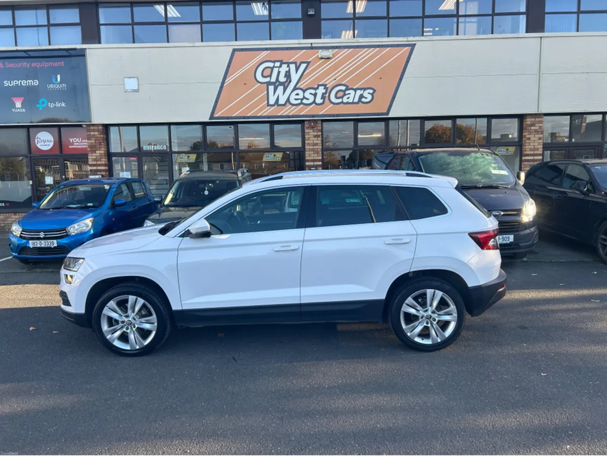 Skoda Karoq AUTO SPORTLINE///ONLY68000KLMS///ELECT - Image 1