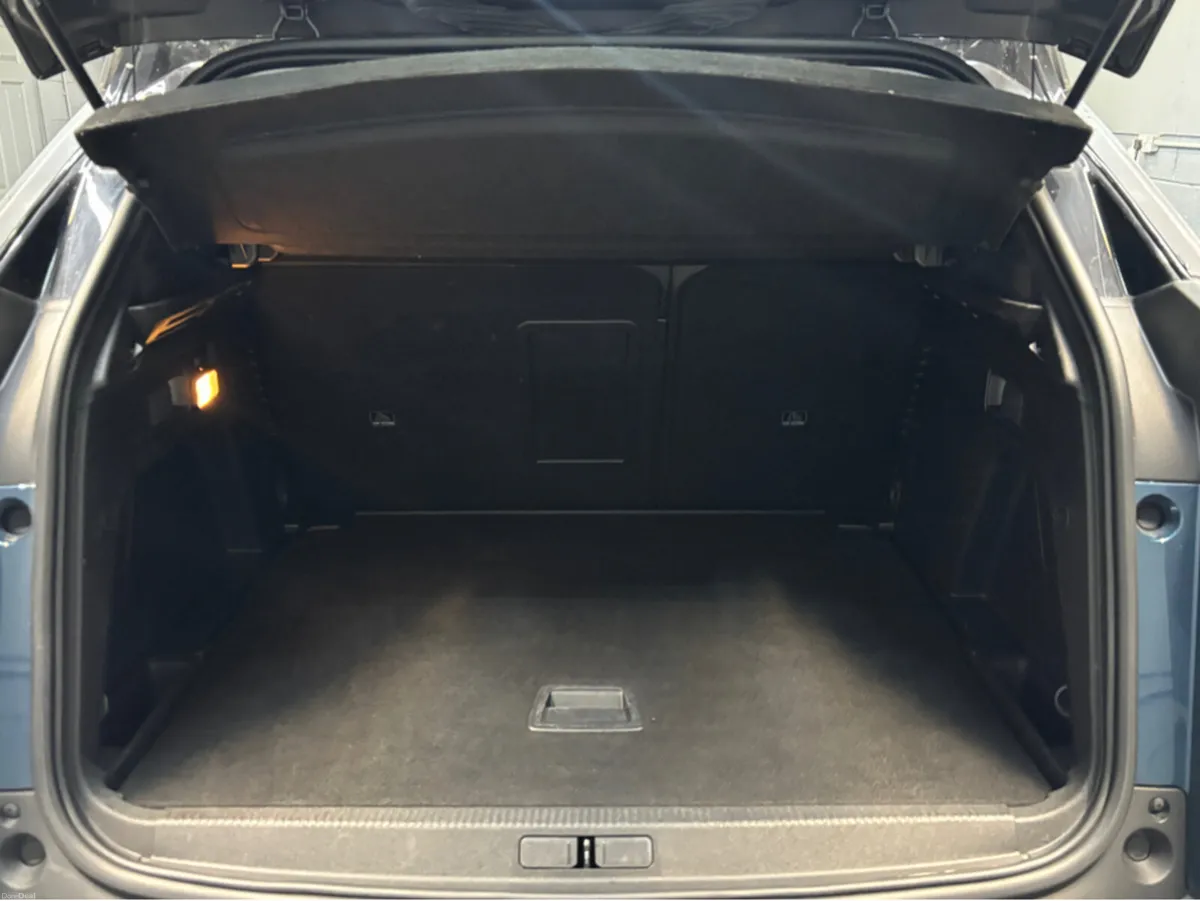 Peugeot 3008 FL ALLURE 1.5 BLUE HDI 13 130 6.2 - Image 2