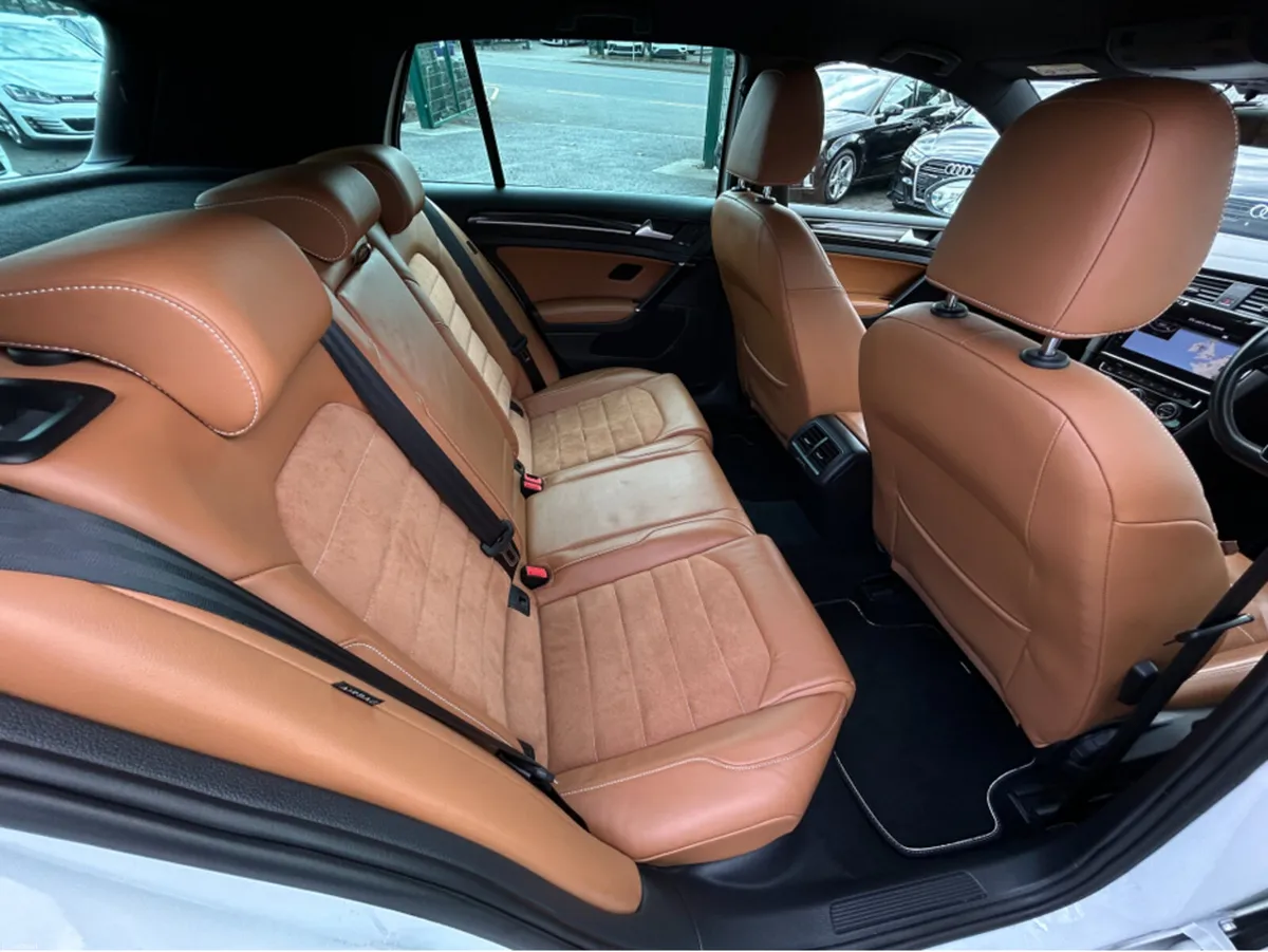 Volkswagen Golf 1.4 SPECIAL TAN LEATHER SEATS HIGH - Image 4