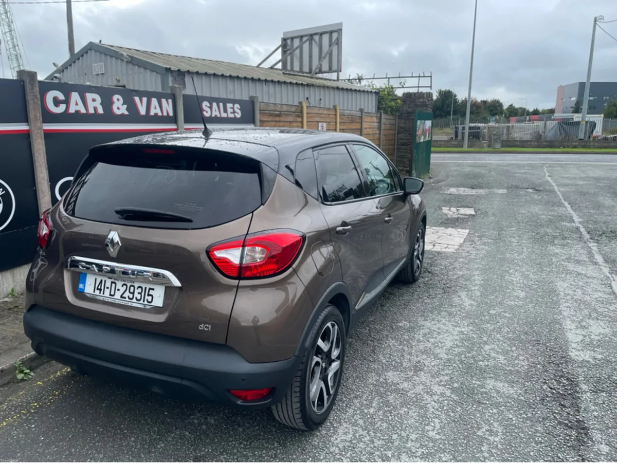 Renault Captur INTENSE 1.5 DCI 90 4DR - Image 4