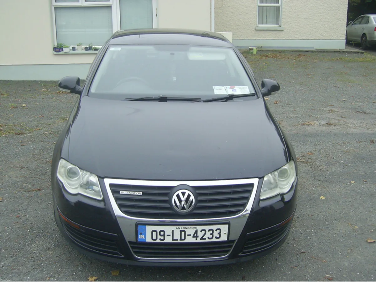 Volkswagen Passat 2.0 TDI BLUEMOTION 2 11 110PS 4D - Image 1