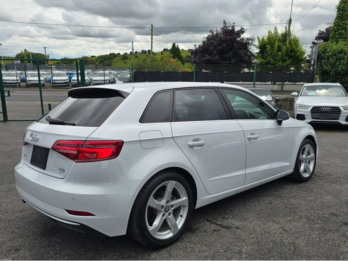 Audi A3 1.4 TFSI -FULL LEATHER PACK SMARTPHONE INT - Image 5