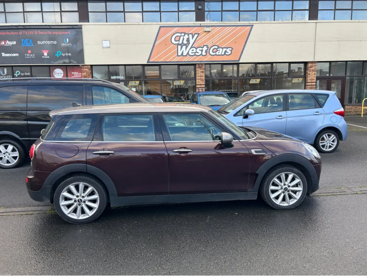 Mini Clubman 1.5 AUTOMATIC COOPER/ONLY 125KLMS WIT - Image 1