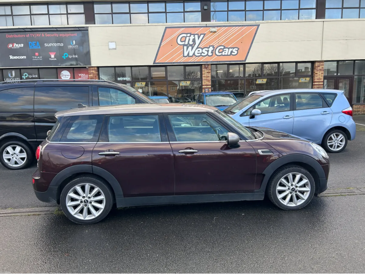 Mini Clubman 1.5 AUTOMATIC COOPER/ONLY 125KLMS WIT - Image 2