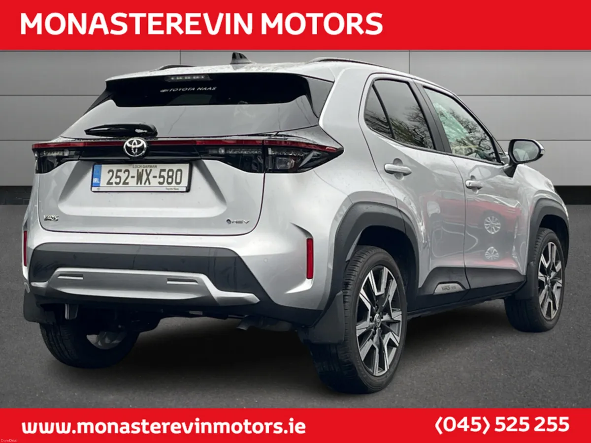 Toyota Yaris SOL 4DR AUTO - Image 3