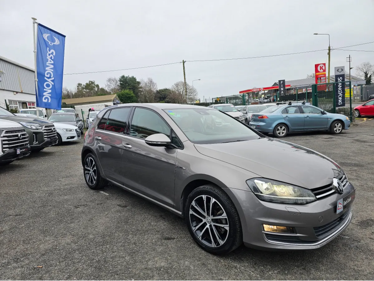 Volkswagen Golf (142) 1.4 TAN LEATHER HIGHLINE SEA - Image 4