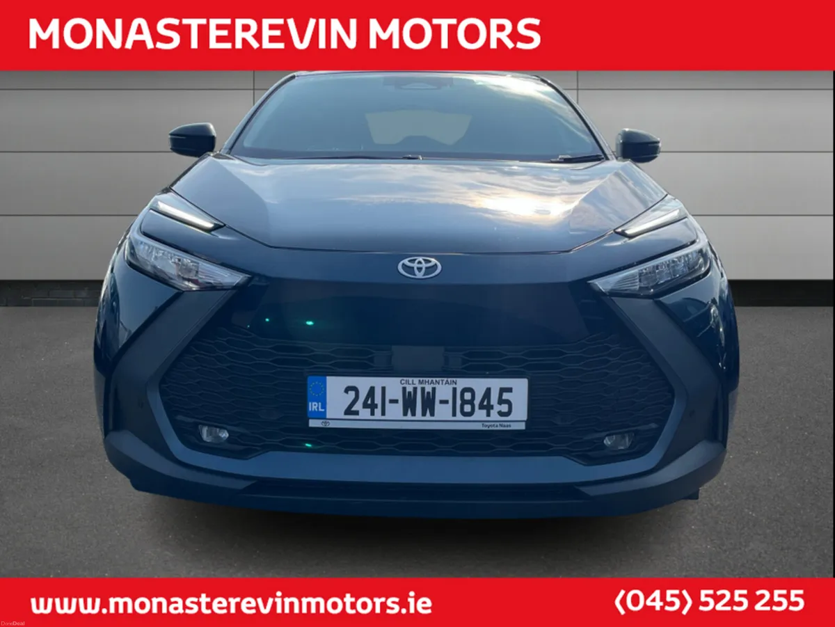 Toyota C-HR HYBRID SPORT - Image 4