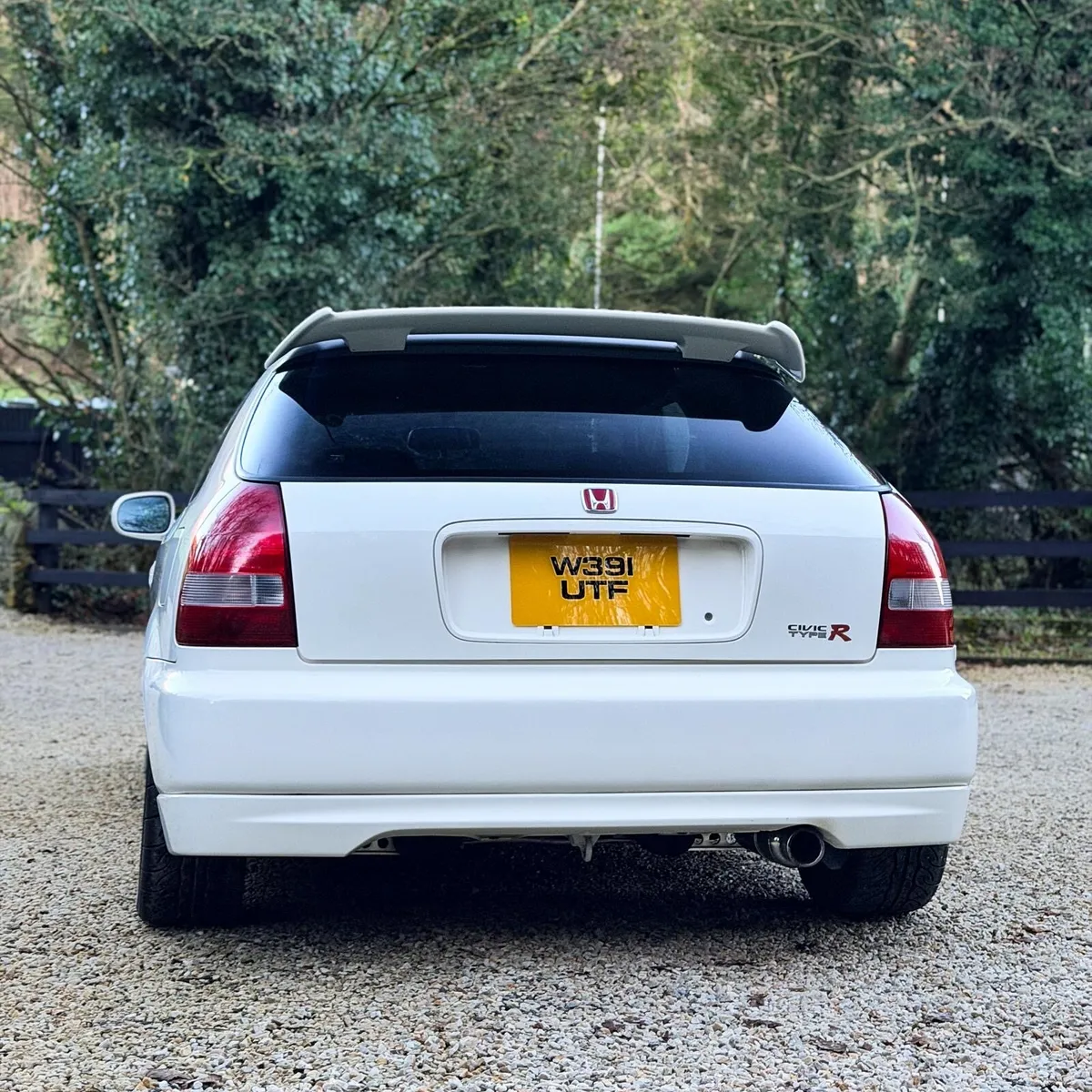 Honda Civic ek9 Type R - Image 4