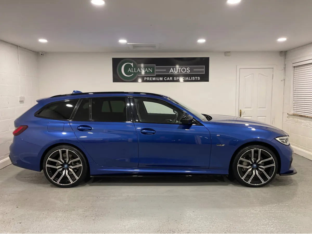 BMW 3-Series 330E M SPORT***M PERFORMANCE STYLING* - Image 4