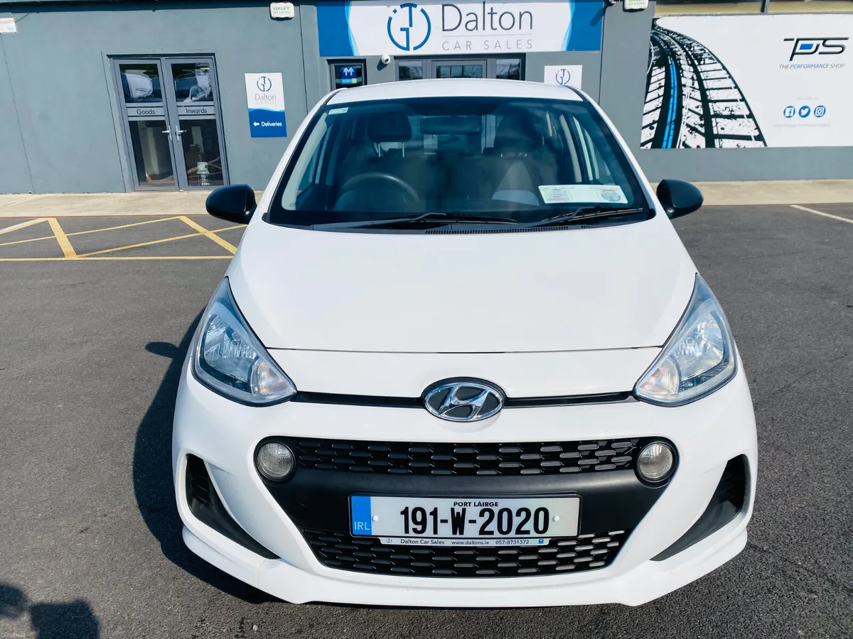 HYUNDAI i10 AUTOMATIC 1.0 PETROL 2019 (191) - Image 2