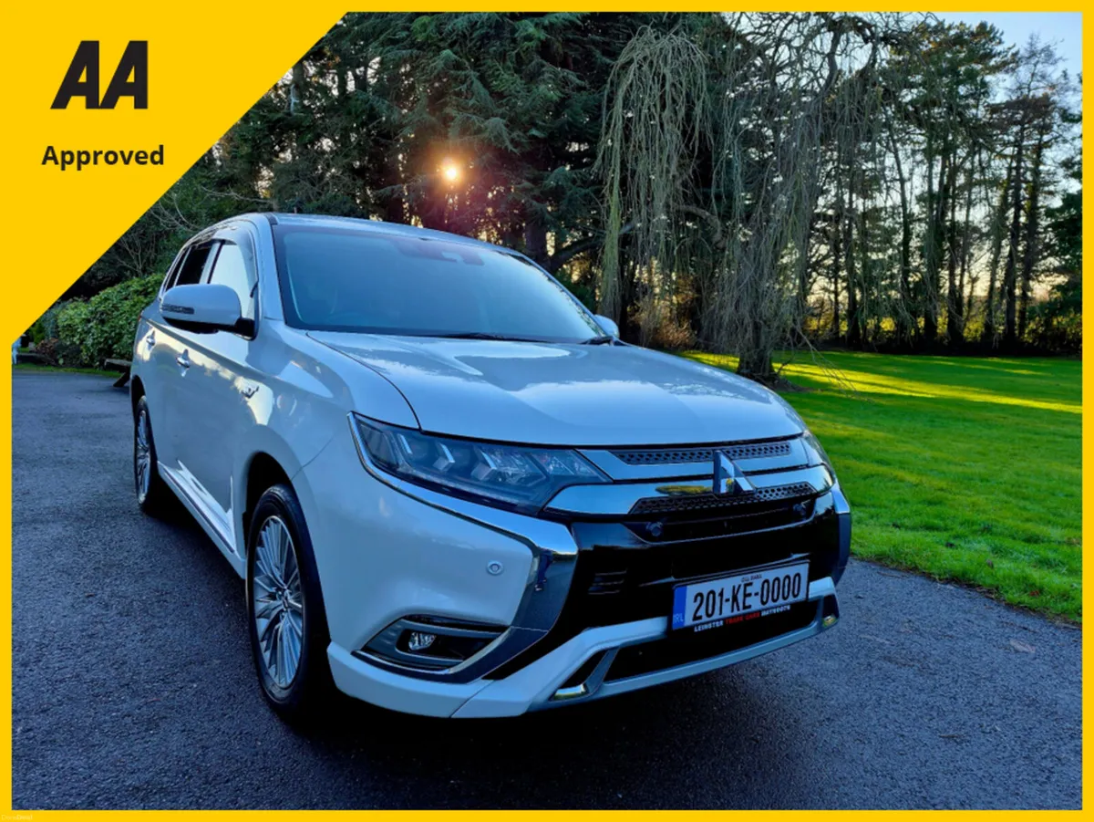 🔥2020 Mitsubishi Outlander🔥(PHEV+4WD+ High Spec) - Image 3