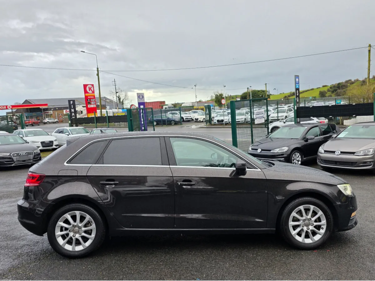 Audi A3 1.4 TFSI  PRIVACY REVERSING CAMERA - PARKI - Image 5