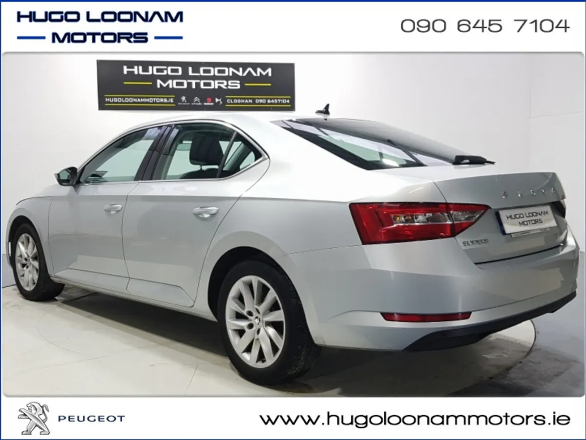 Skoda Superb AMBITION 2.0 TDI 150HP DSG 5DR - Image 3