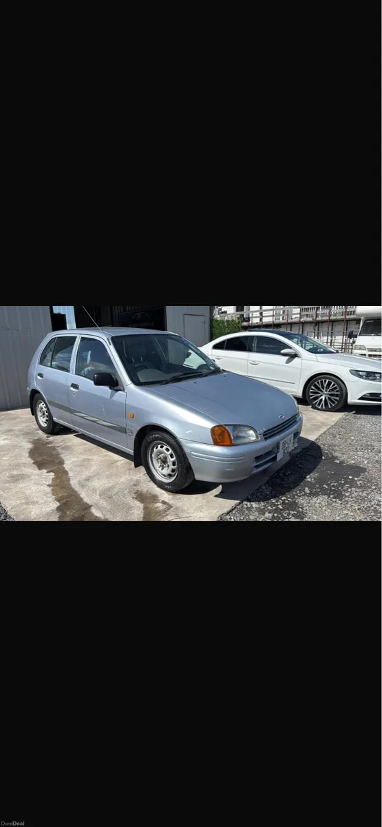 Toyota Starlet 1998 - Image 1