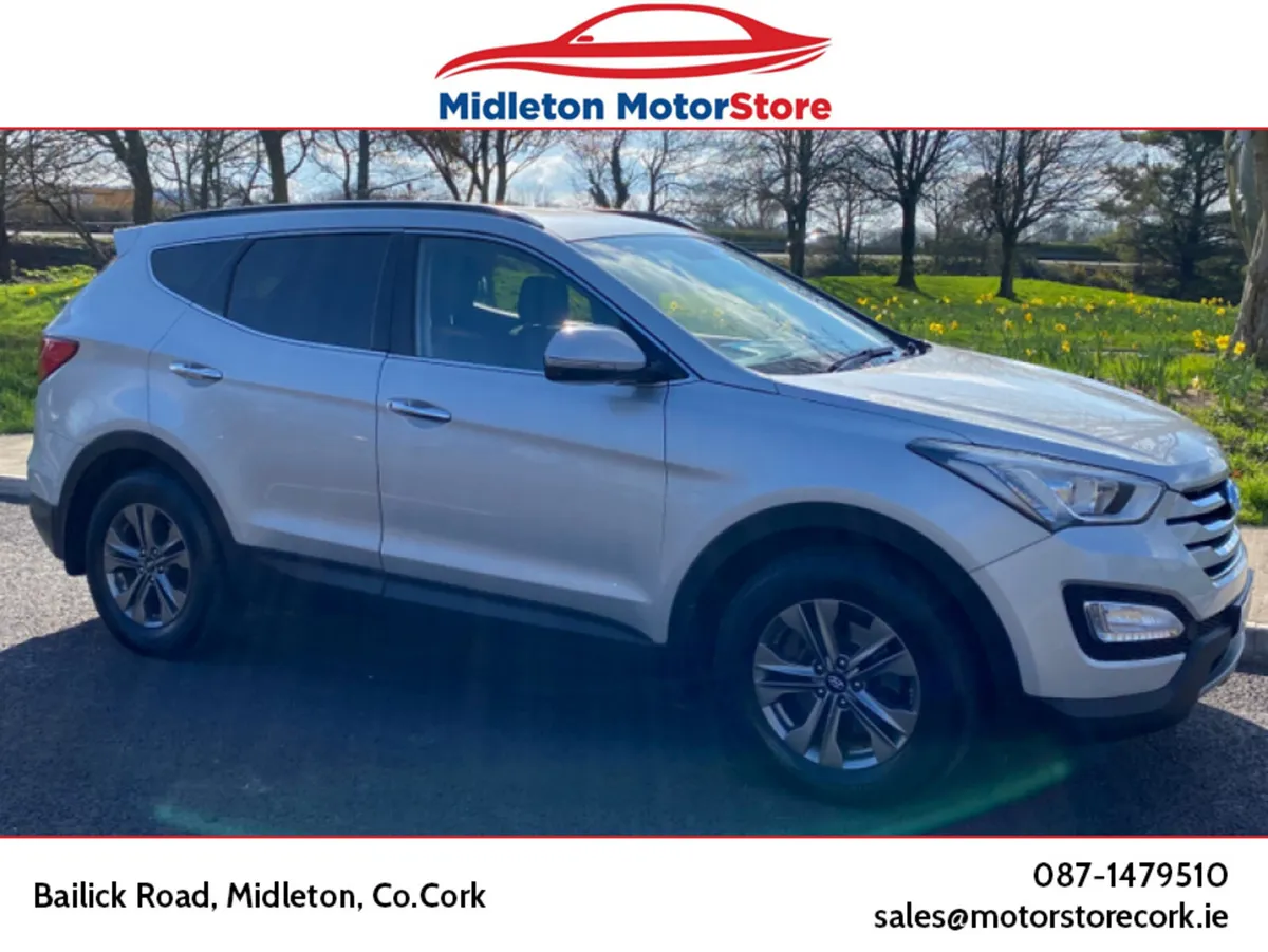 Hyundai Santa Fe 2WD COMFORT 7 Seater - Image 2