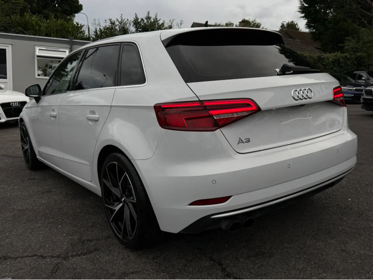 Audi A3 1.4 FULL LEATHER SEATS / VIRTUAL COCKPIT - - Image 4