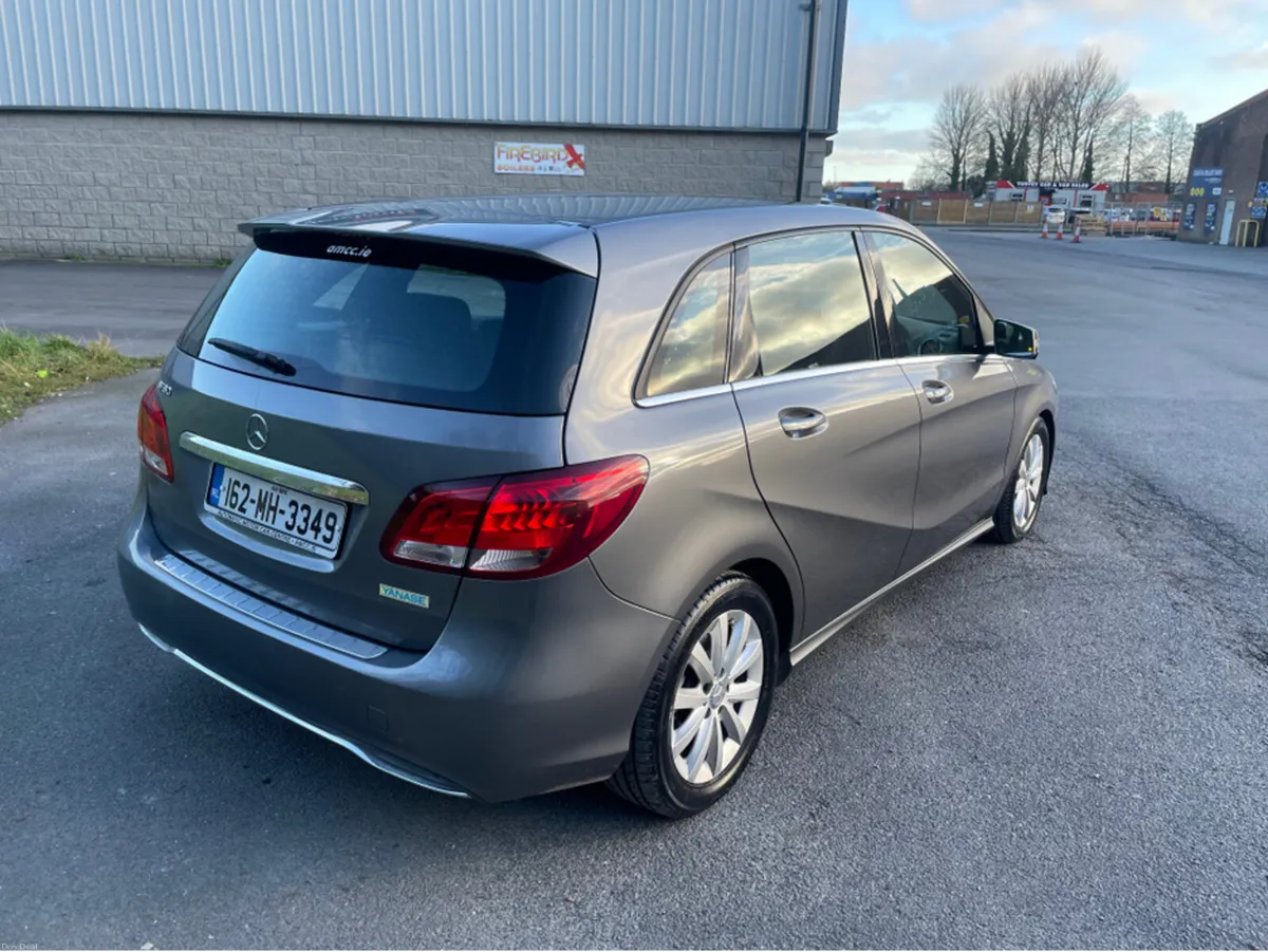 Mercedes-Benz B-Class B SERIES  5DR AUTOMATIC - Image 5