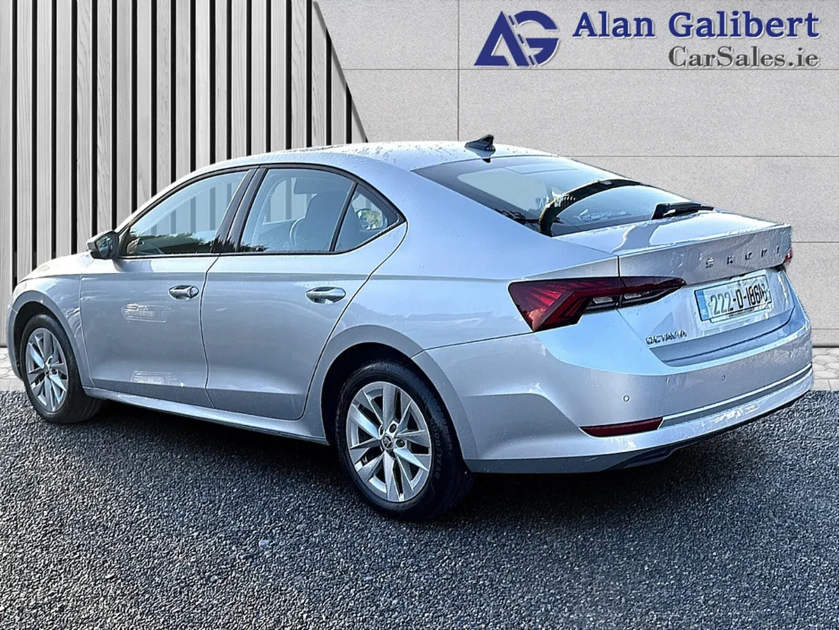 Skoda Octavia AMBITION 2.0 TDI New Model €119 PW - Image 2