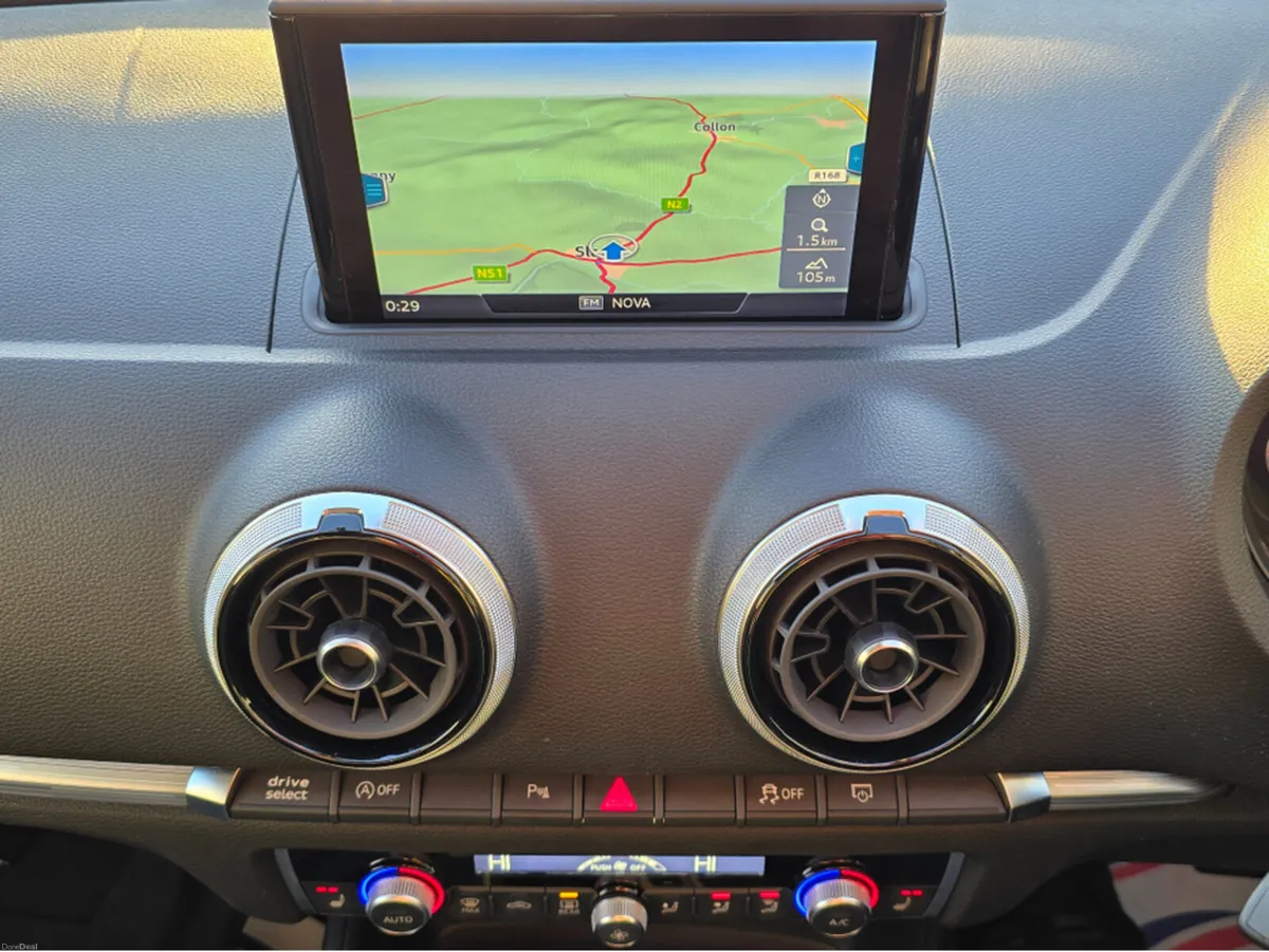 Audi A3 ( 192 ) FULL LEATHER PACK SMARTPHONE INTER - Image 6