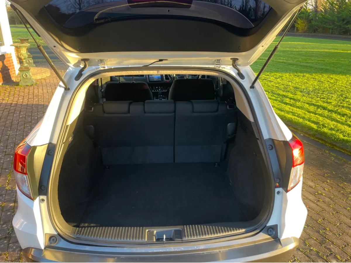 Honda Vezel 1.5 DAA-RU3 5DR AUTOMATIC - Image 5