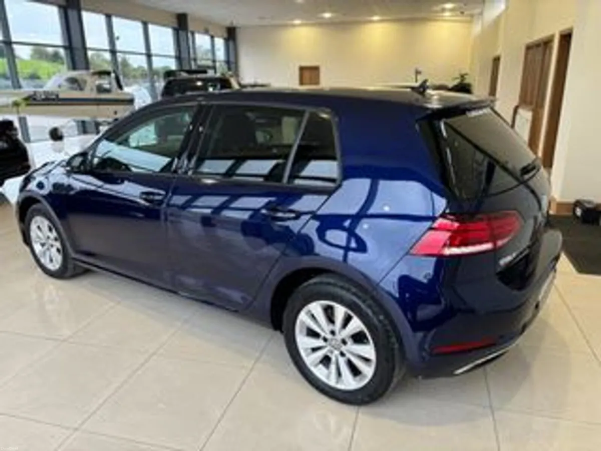Volkswagen Golf COMFPRT LINE 1.6 TDI MANUAL 5SPEED - Image 3