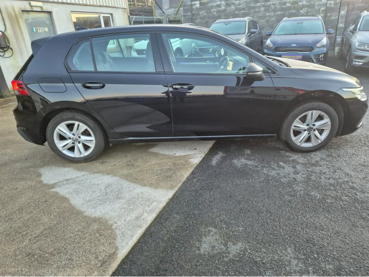 Volkswagen Golf LIFE TDI - Image 4