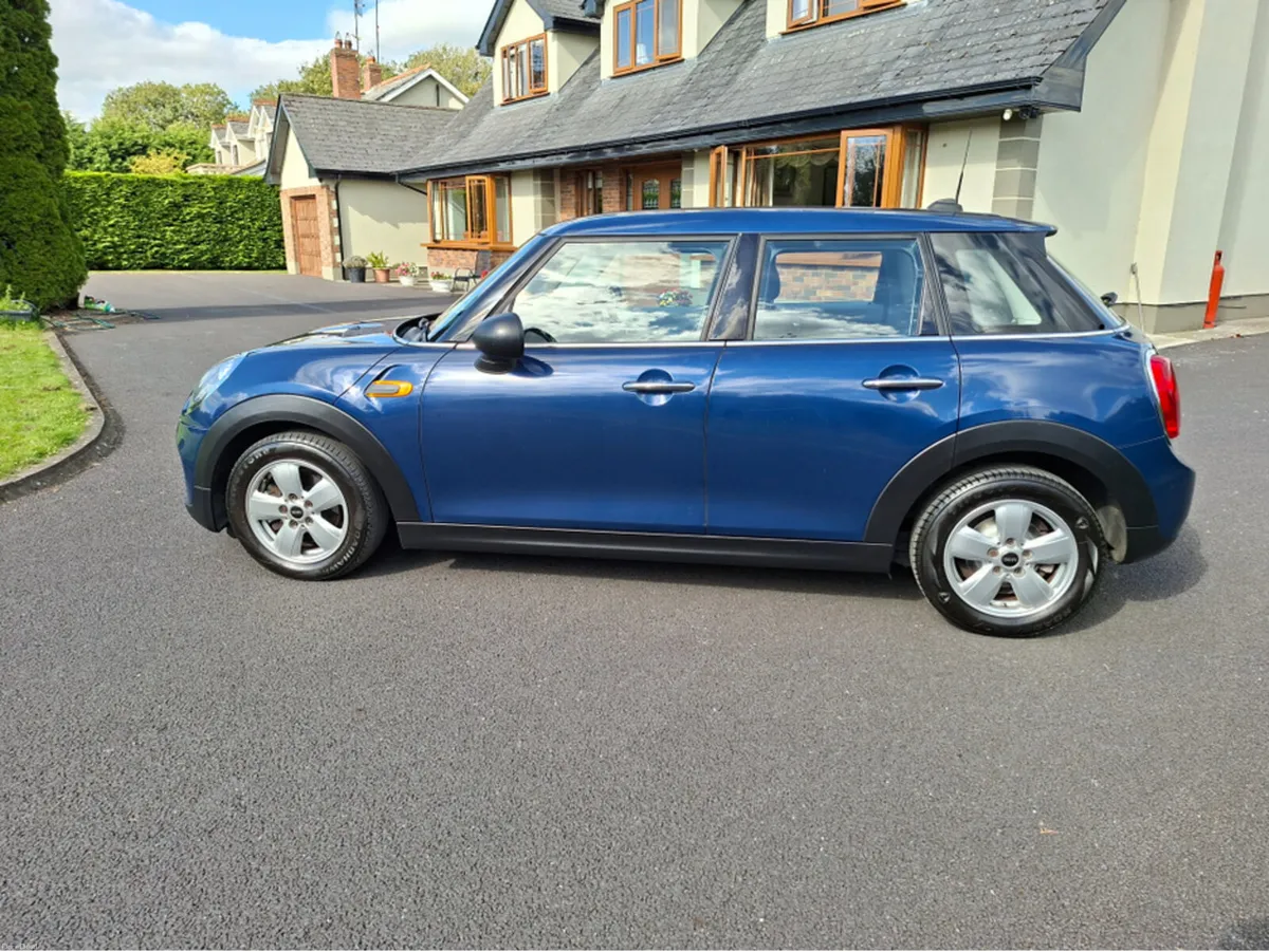 Mini Cooper D XT12 5DR ONE - Image 4