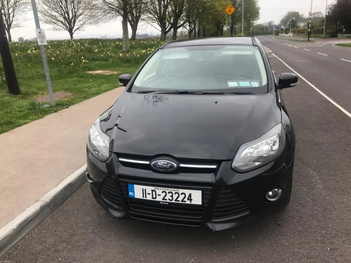 Ford Focus TRADE SALE 1.6 TDCI 95PS M6 ZETEC 4DR - Image 4