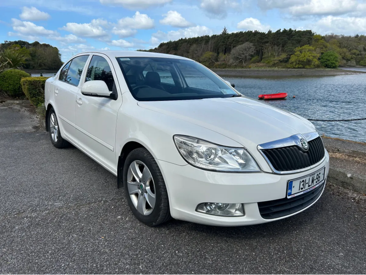 Skoda Octavia EXCLUSIVE 1.6 TDI 105HP 4DR - Image 1