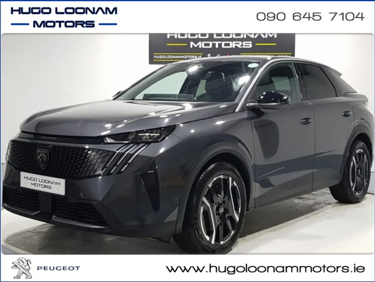 Peugeot 3008 eAllure 73kWh 210bhp - Image 5