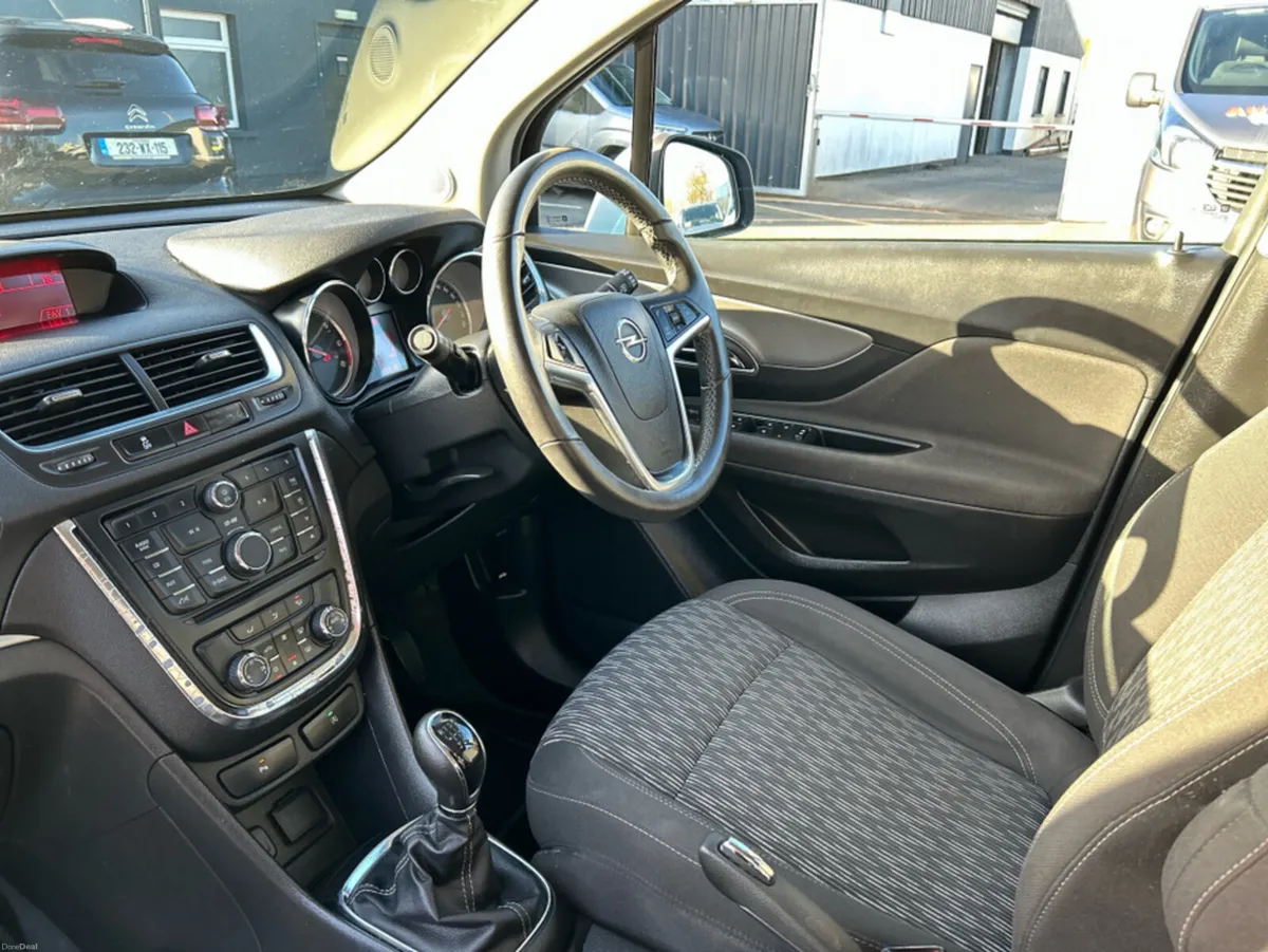 Opel Mokka SC 1.6 CDTI 136PS 4DR - Image 3