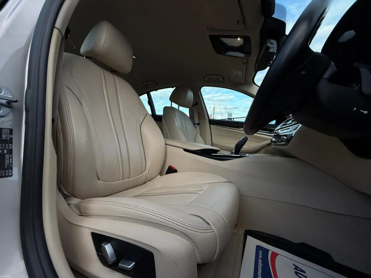 BMW 5-Series 523D  LUXURY EDITION FULL LEATHER ELE - Image 3
