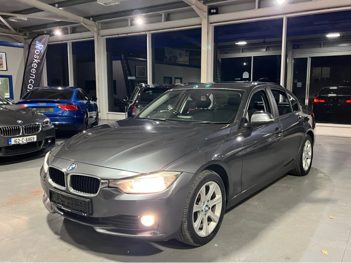 BMW 3-Series 3 series 316d Manual ES - Image 3