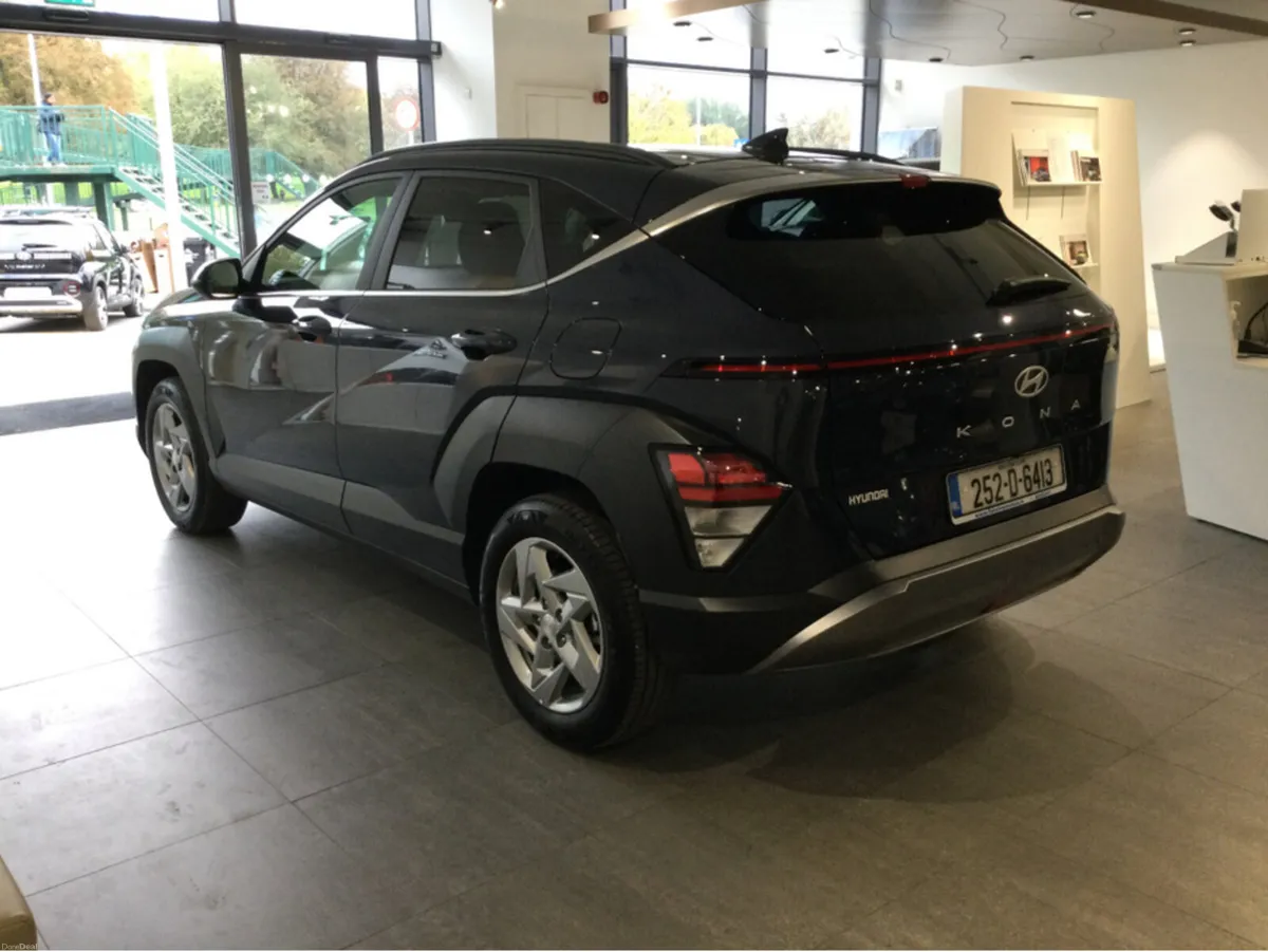 Hyundai KONA ELEGANCE - Demo Model - - Image 4