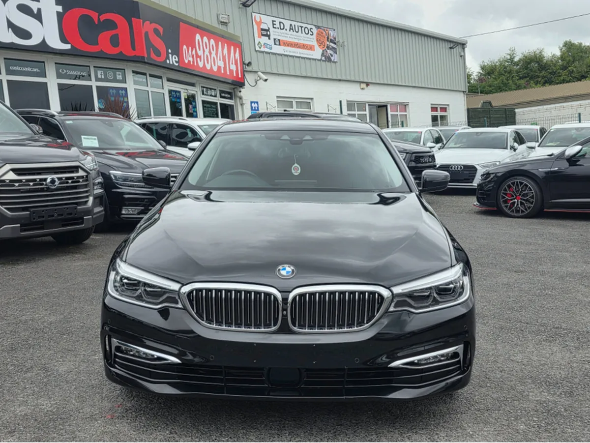 BMW 5-Series 523D LUXURY - CARPLAY NAVIGATION EDIT - Image 5