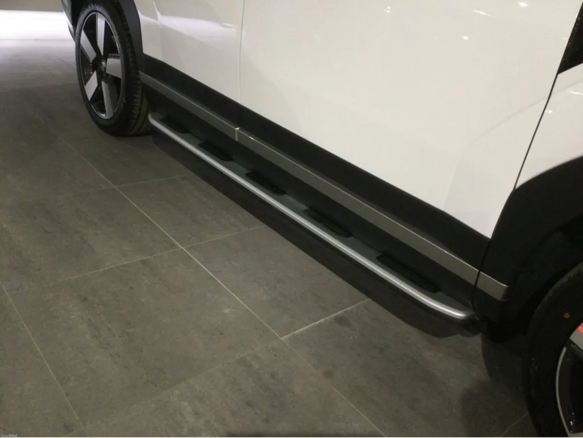 Hyundai Santa Fe PREMIUM PHEV 4WD - Hyundai Side S - Image 4