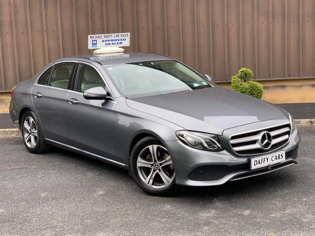Mercedes-Benz E-Class 200 D AVANTGARDE 4DR AUTO - Image 2