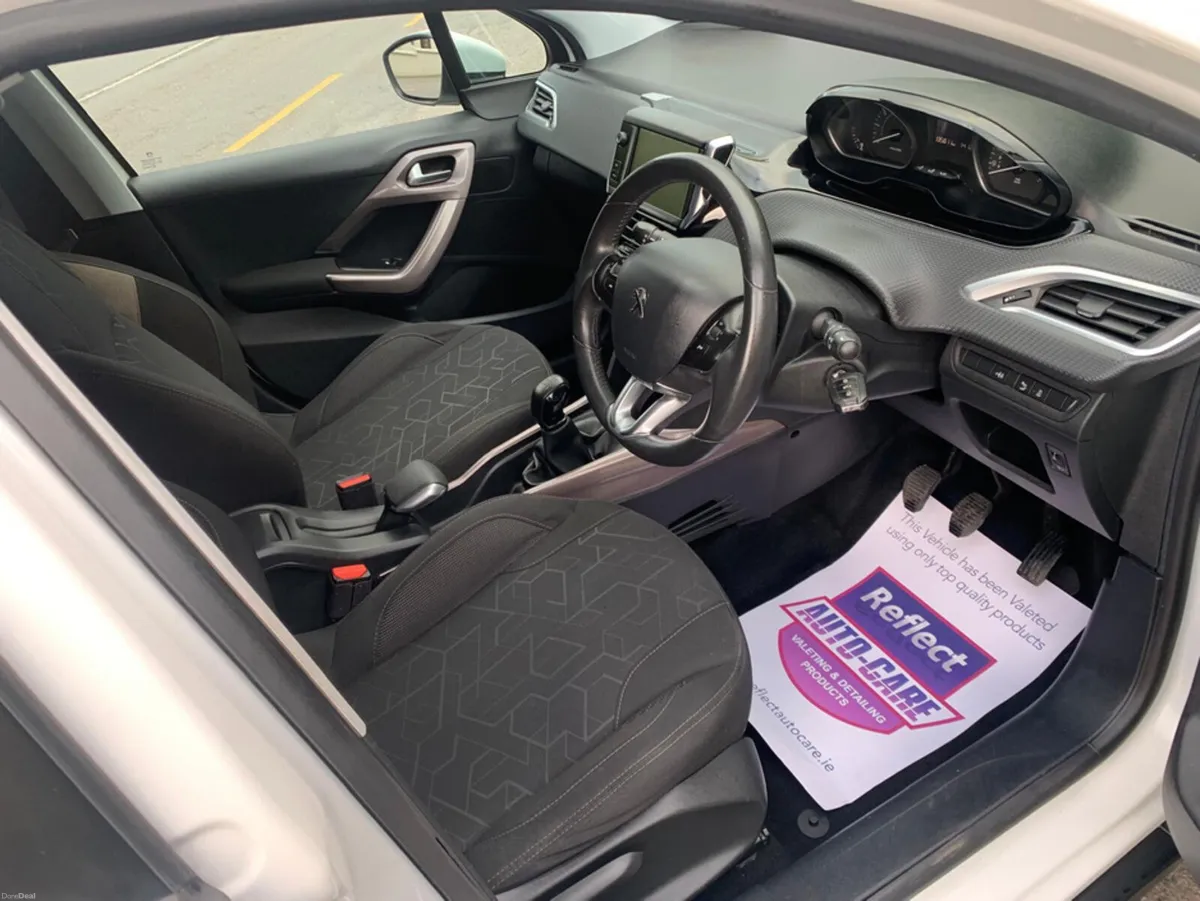 Peugeot 2008 ACTIVE PREMIUM + 136BHP 5 - Image 5