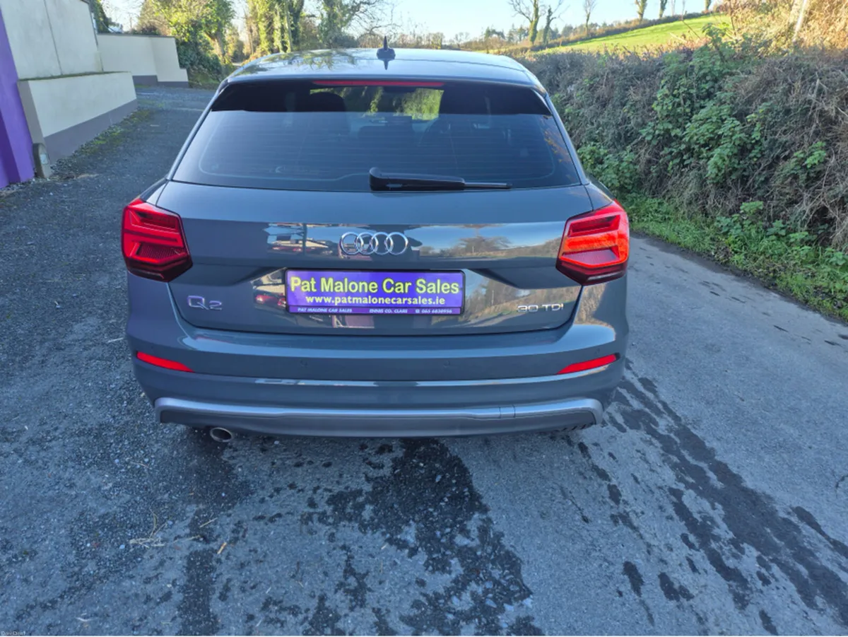 Audi Q2 S LINE 30 TDI - Image 5