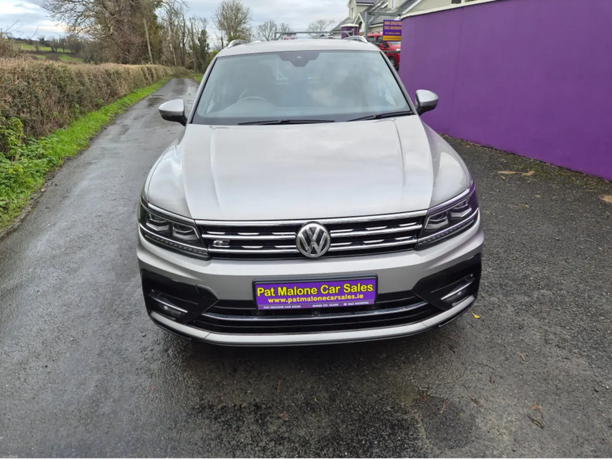 Volkswagen Tiguan R-LINE TECH TDI S- DSG - Image 3