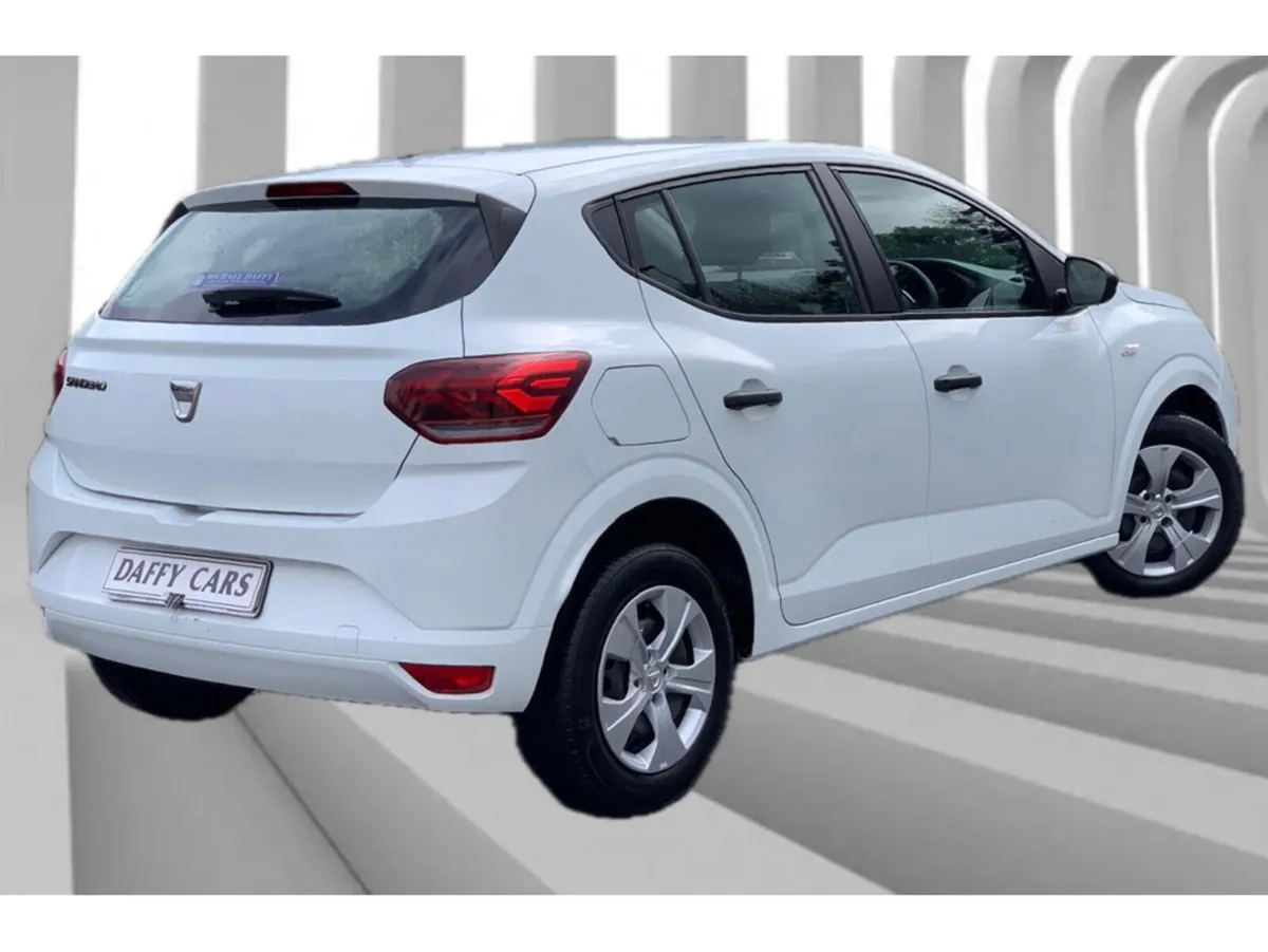 Dacia Sandero ESSENTIAL SCE 65 MY21. MY21.5 4DR - Image 3
