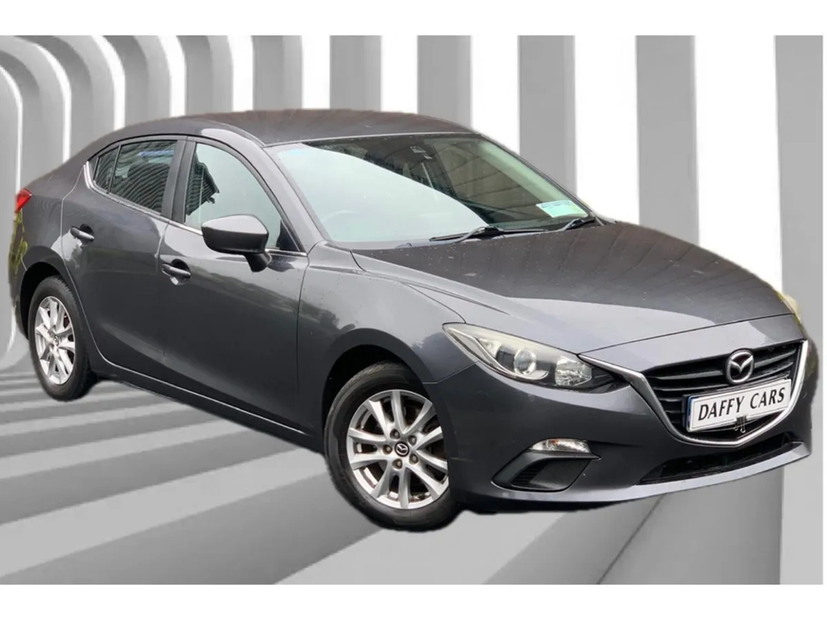 Mazda Mazda3 1.5 D 105PS EXECUTIVE IPM 4 4DR - Image 2