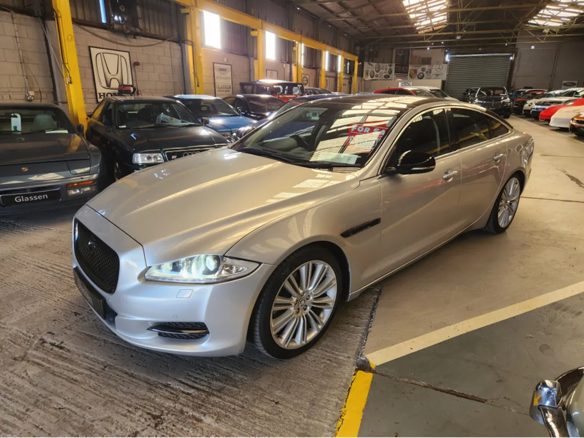 Jaguar XJ PORTFOLIO V8 4DR A 5.0 PETROL NOT FOR TH - Image 6