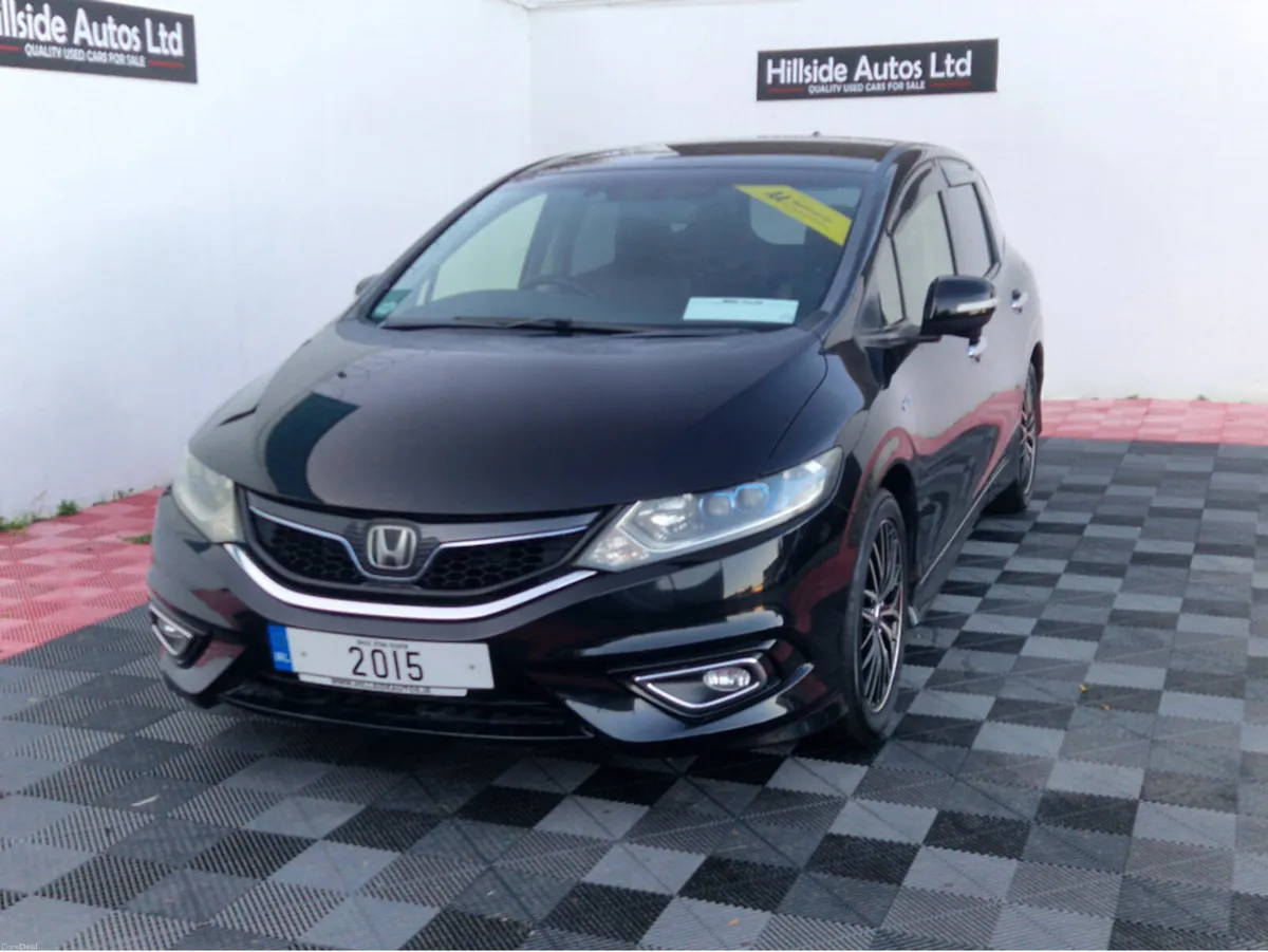 Honda Jade X 1.5 PETROL HYBRID AUTOMATIC - Image 2
