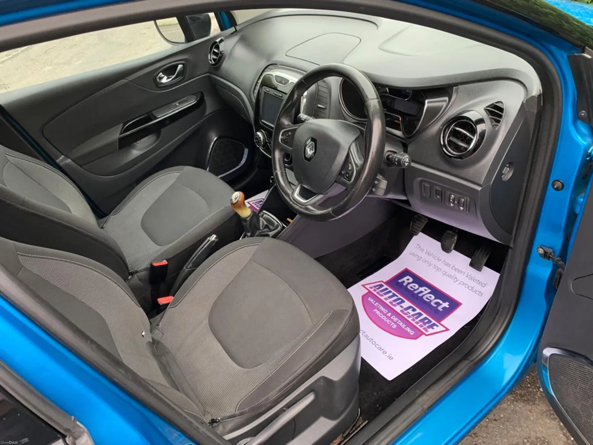Renault Captur 1.5 DYNAMIQUE NAV DCI 9 90BHP 5DR - Image 5