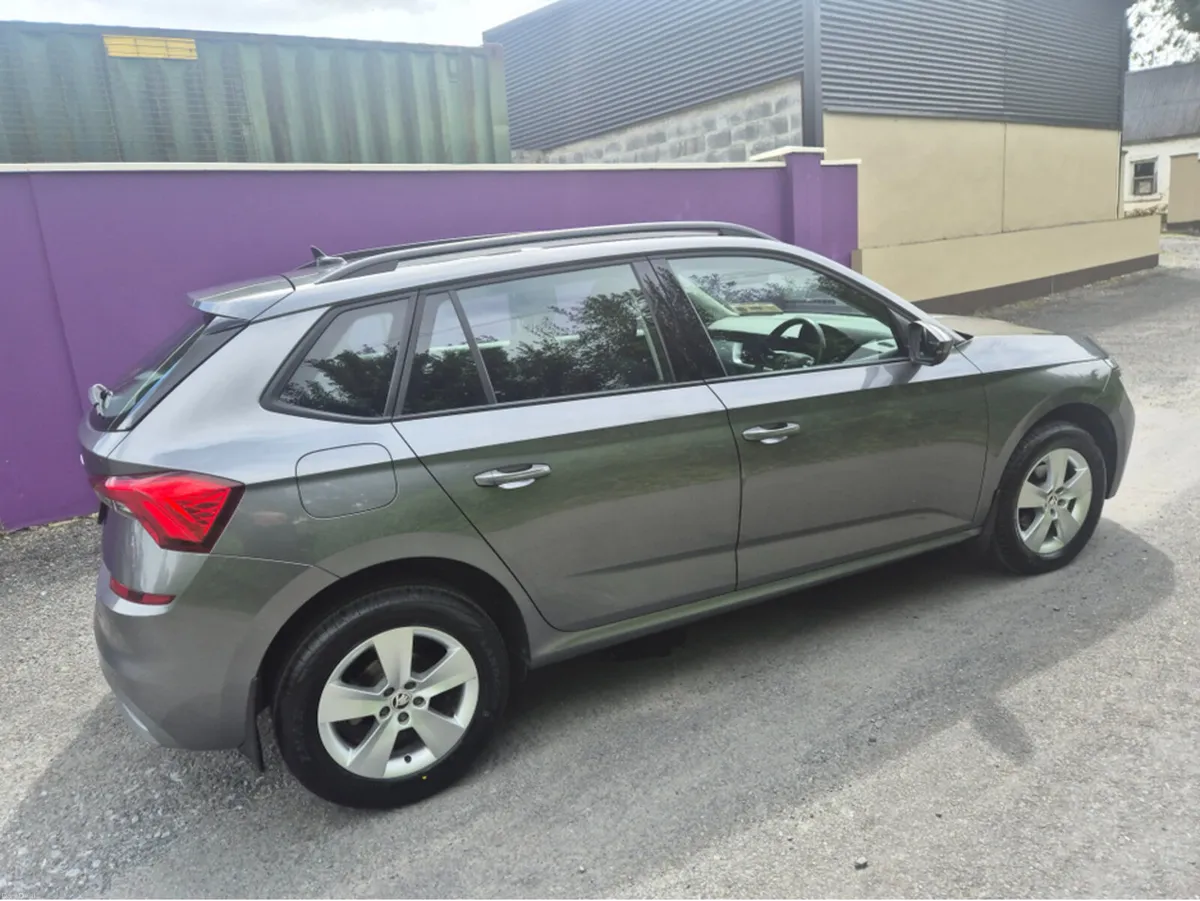 Skoda Kamiq AMBITION 1.0 TSI 95BHP 5DR - Image 3