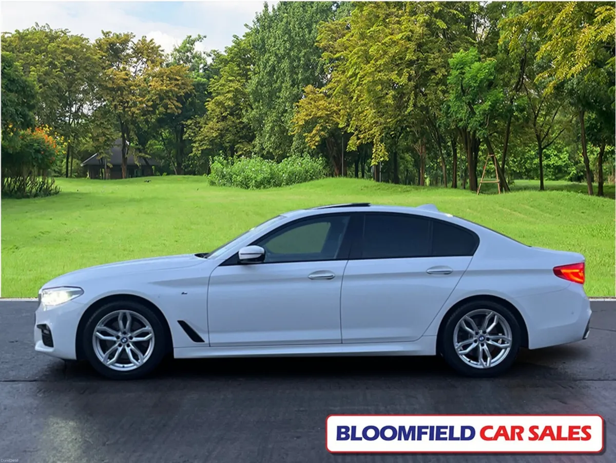 BMW 5-Series 5 SERIES MSPORT , AUTO // SUN-ROOF - Image 4