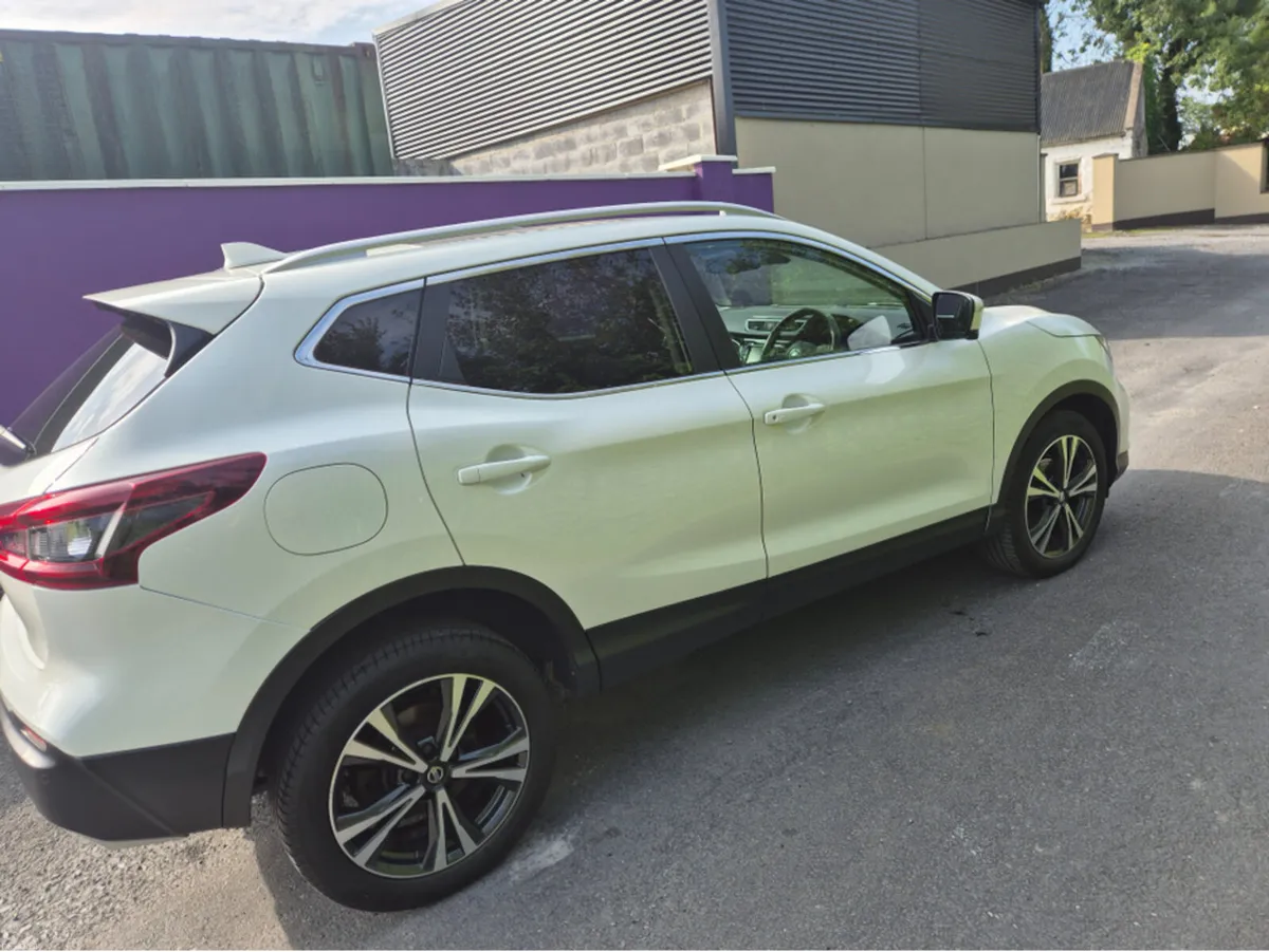 Nissan Qashqai N-CONNECTA DCI - Image 3