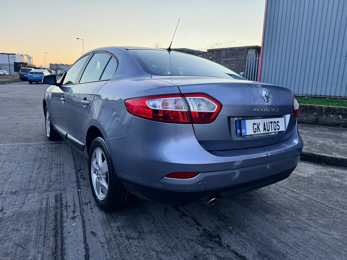 Renault Fluence 2011 AUTOMATIC Taxed - Image 3