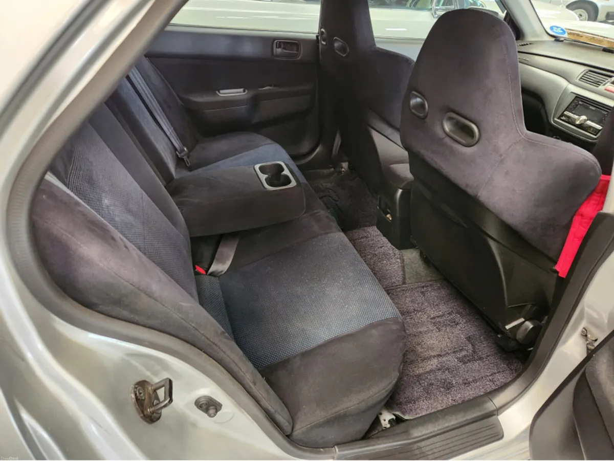 Mitsubishi Lancer EVO 7 - Image 5